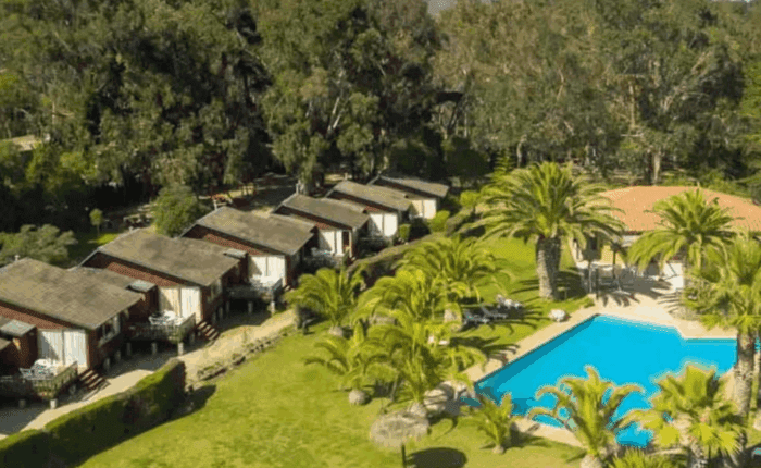 Cabañas y Camping Bahía Marina